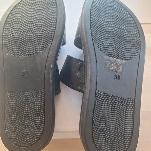 Tsitsivas Leather Mules Sandals Size 38 New Black
