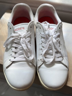 Lacoste Carnaby Evo women's sneakers used, size 39, white with red detail