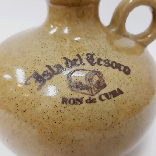 Isla del Tesoro Ron de Cuba Ceramic Bottle like new