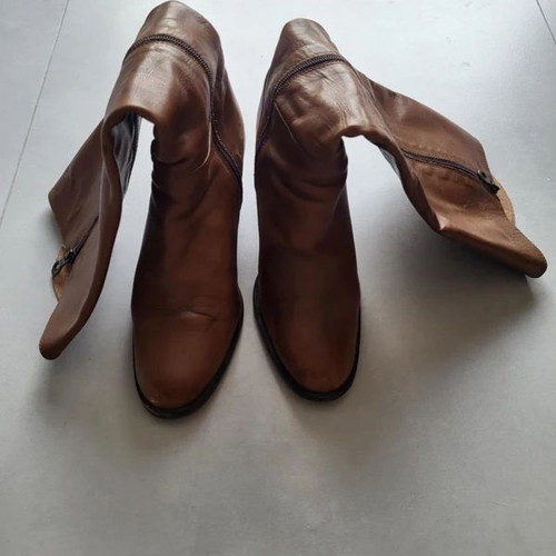 Pedro Miralles Tall Boots No 37 used, brown-beige