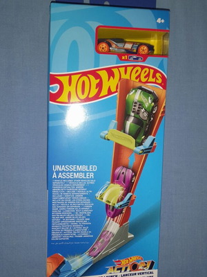 Hot Wheels Vertical Power Launch track set new