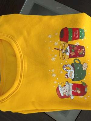 Christmas sweatshirt used, sizes L and XL