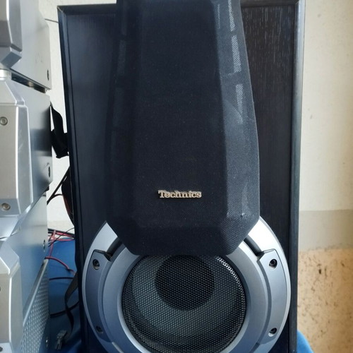 Technics SC-EH760 Hi-Fi Stereo System used, 5CD changer, Dolby Pro Logic