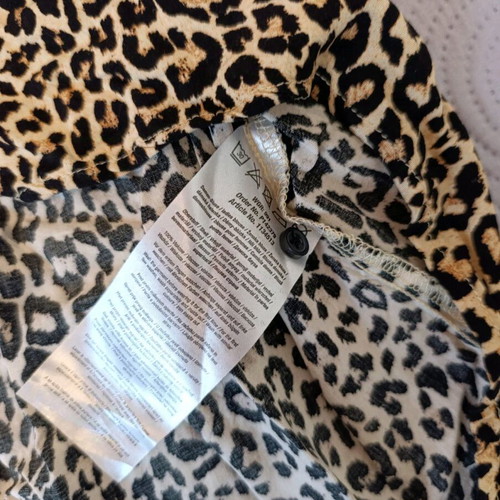Janina women's long leopard shirt Small like new