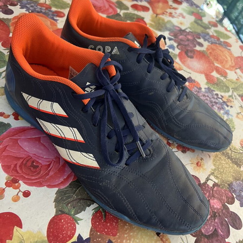 Futsal shoes size 46 used