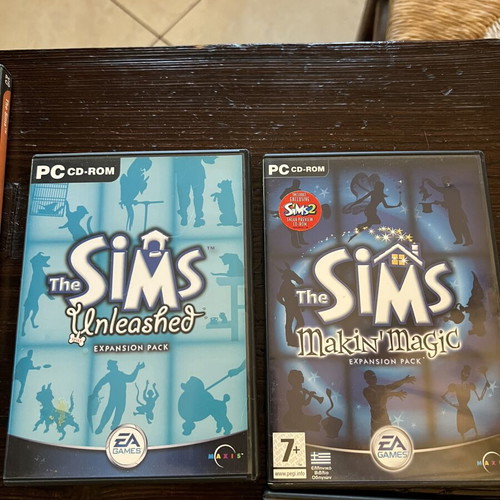 The Sims PC games bundle used with multiple expansion packs