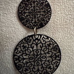 Long earrings like new, black