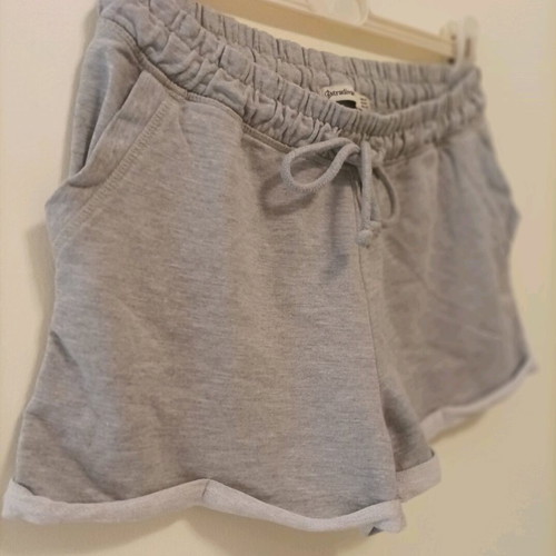 Stradivarius shorts used, cotton, size M, grey melange