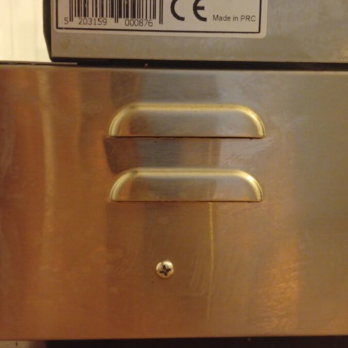 Professional Panini Grill like new with thermostat, 4 square toasts capacity