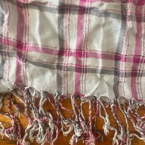 Scarf like new, square