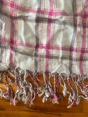 Scarf like new, square