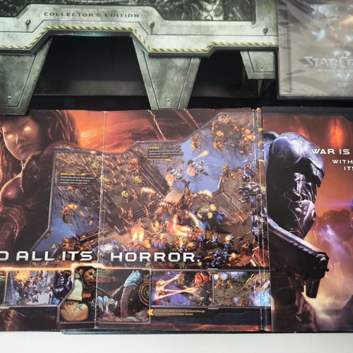 Starcraft 2 Wings Of Liberty Collector's Edition PC game like new