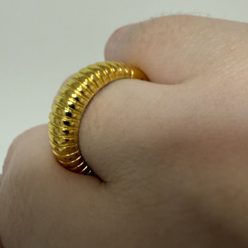 Loisir golden vintage iconic chic ring made of S925 silver, like new
