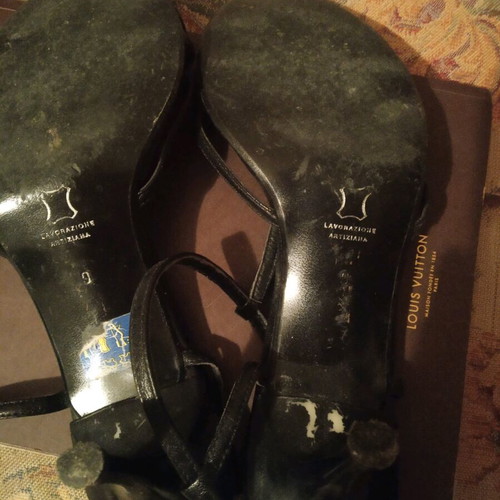 Black leather sandals size 39 used