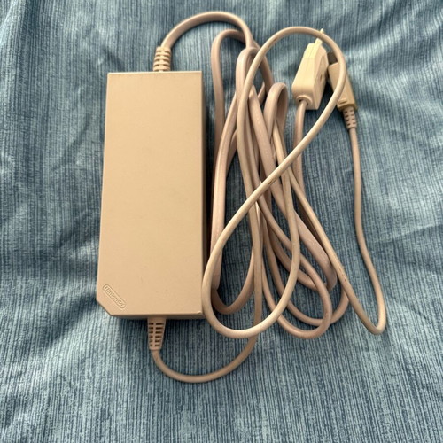 Nintendo Wii genuine power adapter like new