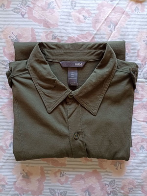 H&M short-sleeve shirt Large, khaki green, 100% cotton, like new