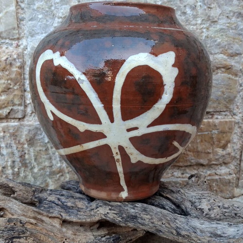 Handmade clay jar like new, traditional folk pottery