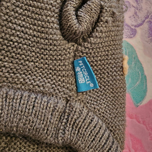 Pet Circle knitted dog sweater with hood and star like new