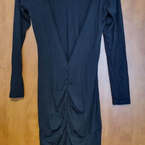 Dress with open back, like new, size S, black