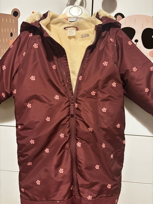 Water-repellent burgundy H&M baby snowsuit size 92 new