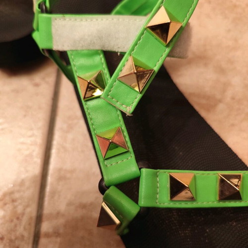 Flat sandals used with studs, size 41, green