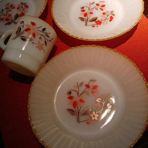 Vintage Termocrisa Mexico opaline plates and mugs set