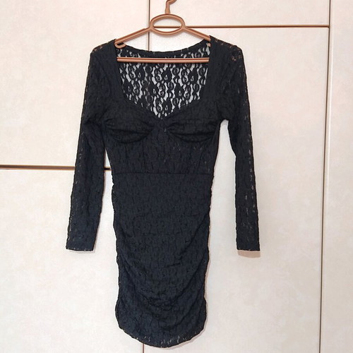 Black formal elastic dress size M like new