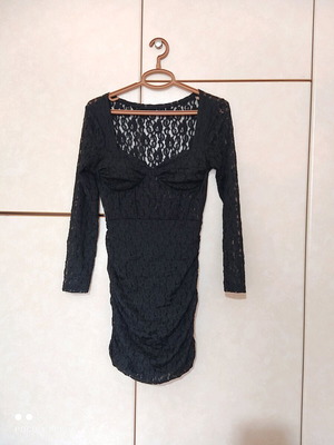 Black formal elastic dress size M like new