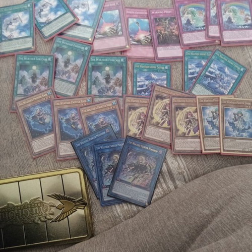 Yu-Gi-Oh Weather Painter Deck Core like new, 25 cards