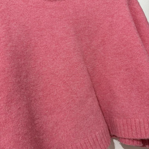 Bershka women's pink sweater used, size S