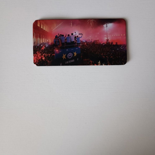 Collectible magnet like new