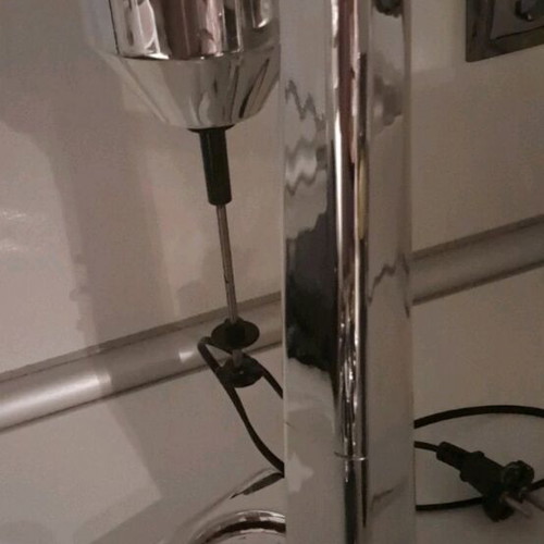 Tabletop frappe maker like new, 100W, stainless steel whisk