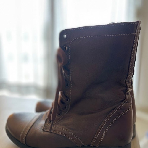 Steve Madden Troopa brown leather combat boots used, size 38