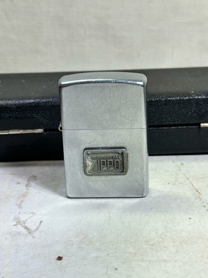 Αναπτήρας Zippo Bradford PA 2002 μεταχειρισμένος με ανάγλυφο logo