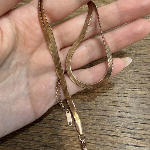 Snake necklace in pink gold stainless steel like new