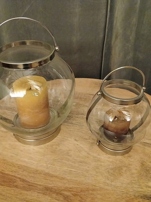 Decorative lanterns for indoor or outdoor use like new, set of 2