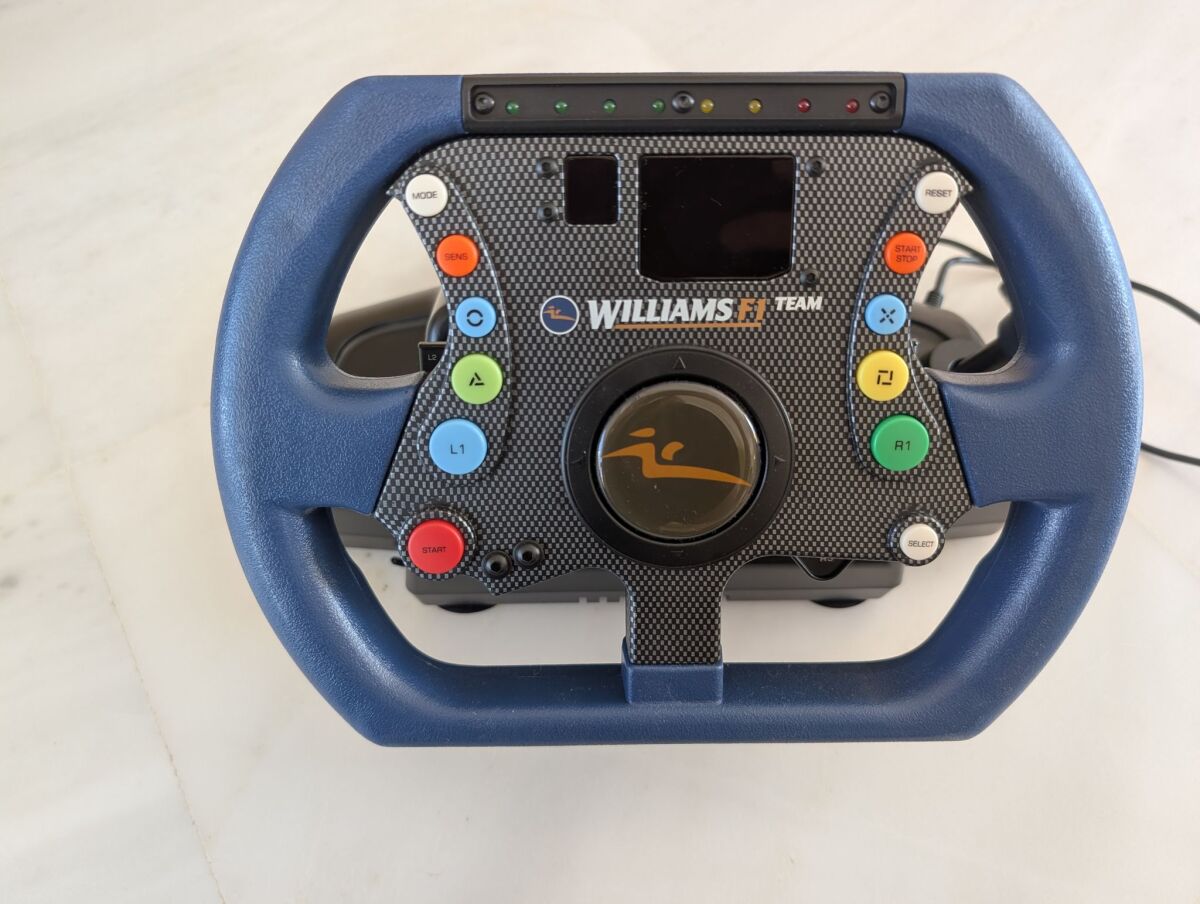その他 WILlIAMSF1RACING WHEEL Joytech Williams F1 Team Racing Wheel… - € 30,00 - Vendora.cy