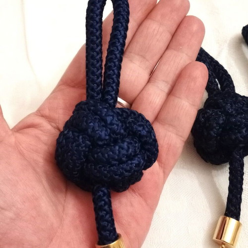 Blue color cord fasteners set of 3 like new