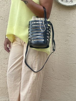 Basket bag black with long strap and integrated pouch like new