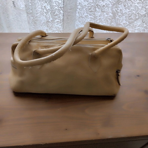 Leather summer shoulder bag like new