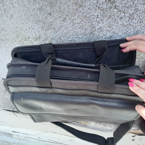 Professional office bag used with multiple compartments