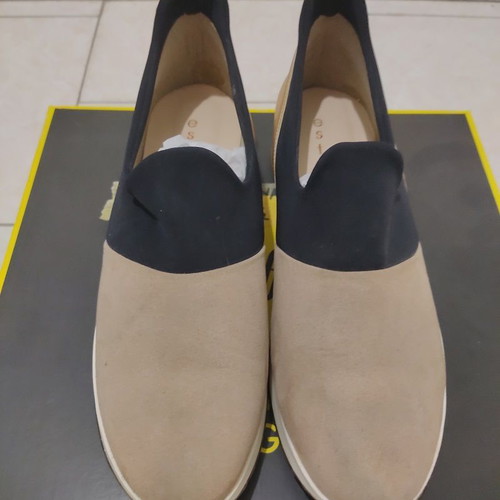 Estil women's casual shoes size 40 like new