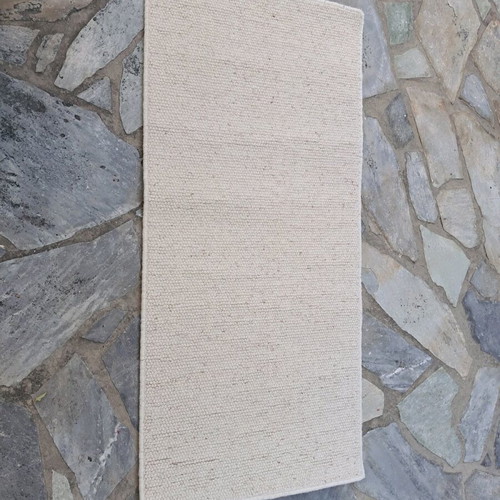 Hallway and bedroom rugs like new, set of 3 pieces