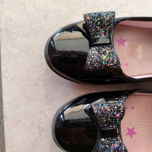 Girls' ballerinas size 31 new, unworn
