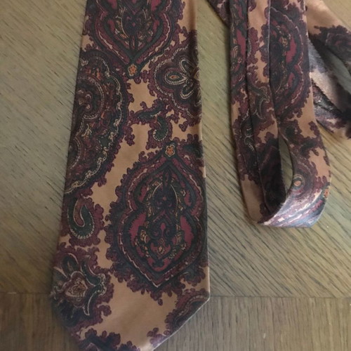Emprime men's tie handmade new with patterns