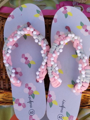 Mitsuko handmade flip flops new, colorful with pearls and shells