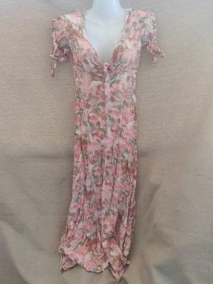 Romantic maxi floral dress used, short sleeves, V neckline with tie