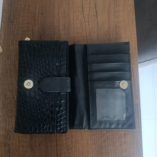 Doca spacious black wallet