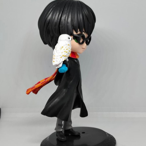 Harry Potter collectible figure 15cm with Hedwig owl like new