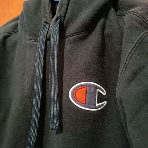 Champion black hoodie like new with drawstrings size M